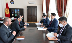 Улукбек Марипов Кыргызстандын Сауд Аравиясынын элчиси Ибрахим Аль Радини кабыл алды