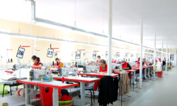 Сокулук районунун Жаңы-Жер айылында кийим тигүүчү фабрика ачылды