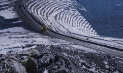 Кумтөрдө иш өз ыргагында