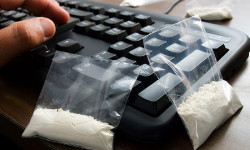 Маң затка жана аны саткандарга каршы күрөш кандай жүрүп жатат?