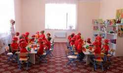 Сузак районунун Барпы айылында заманбап бала бакча ачылды 