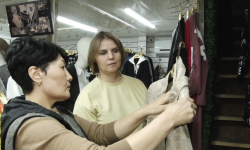 Made in Kyrgyzstan: Ата мекендик кийим-кечелер ЕАЭБ өлкөлөрүнүн рыногун ээледи  