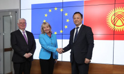 Кыргызстан менен Евробиримдиктин кызматташтыгы, эл аралык деңгээлдеги өз ара аракеттенүүсү талкууланды