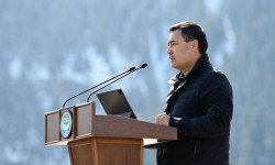 Садыр Жапаров: Ар бир жаран Бирназар бий сыяктуу өлкөгө ак кызмат кылсын