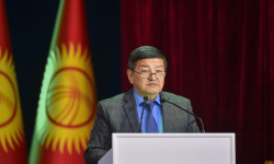 Акылбек Жапаров: Баткен облусунун экономикасын өнүктүрүү стратегиялык мааниге ээ