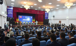 Баткен облусунун транспорттук коридорлору – экономикалык өнүгүү коридорлору -  Акылбек Жапаров