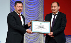 «Алтын балалык» реабилитациялык борборун ишке киргизүүгө Мамлекет башчысынын фондунан 3 млн сом бөлүндү