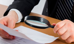 Тергөөчү ишти мыйзамсыз кыскарткан - деп шектелүүдө