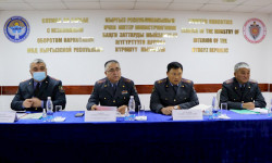 9 айда баңгизаттарды жүгүртүүгө каршы күрөшүү кызматкерлери тарабынан 2,4 тонна баңгизат алынган