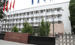 Кыргызстандын элчиси Э.Абдылдаев Даниянын Ханышасы Маргрете II айымга Ишеним грамотасын тапшырды