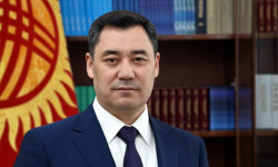 Президент Садыр Жапаровдун Маалымат жана басма сөз күнү менен куттуктоосу