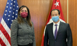 Бакыт Аманбаев АКШнын Мамлекеттик катчысынын орун басары Узра Зея менен жолугушту