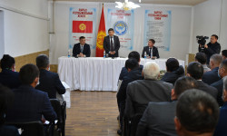 Министрлер Кабинетинин башчысы Жалал-Абад облусунун Тогуз-Торо районунун активи менен жолугушту