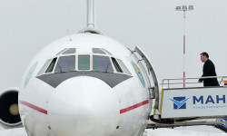 Президент Садыр Жапаров Түркияга учуп кетти. Делегациянын курамы