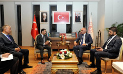 Кыргызстандын маданият күндөрүн Түркиянын шаарларында өткөрүү сунушталды 