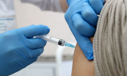 COVID-19: Кыргызстанда акыркы суткада 12 814 адам эмделди