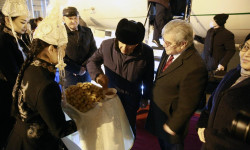 Кыргызстанга Татарстандын Президенти Рустам Минниханов келди