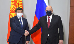 "Жакыр өлкө синдромунан баш тартабыз",- Акылбек Жапаров