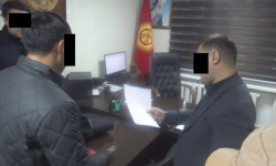 УКМК: пара талап кылуу фактысы менен кармалган прокурордун орун басары камалды   