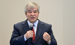 Мамлекеттик катчы Сүйүнбек Касмамбетовдун “Кабар” маалымат агенттигине берген маеги