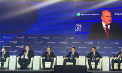 Арзыбек Кожошев Экинчи Евразиялык конгресстин пленардык кеңешмесине катышты