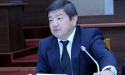 Акылбек Жапаров Нур-Султан шаарына жумушчу сапары менен жөнөп кетти