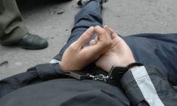 ИИМ: Кара-Суу шаарында куралдуу каракчылыкка шектүүлөр кармалды