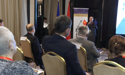 Калкка жеткиликтүү маалымат берүү багытындагы эл аралык долбоор ишин жыйынтыктады