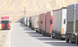 Кытайдан Кыргызстанга өткөн унаалар көбөйдү