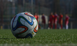 Садыр Жапаров кыргыз футболунун 100 жылдыгына арналган футбол боюнча достук оюнга катышат