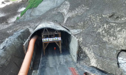 Иш сапардын алкагында өлкө башчысы Садыр Жапаров Түндүк-Түштүк альтернативдүү жолунун курулушунун жүрүшү менен таанышты