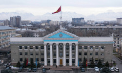 Бүгүн саат 10:00гө карата Бишкектин абасындагы зыяндуу бөлүкчөлөрдүн көлөмү орточо