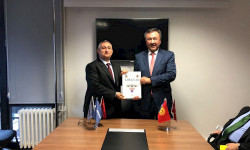 Дипломатиялык мамилелердин 30 жылдыгына карата конференция өттү