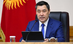 Президент аткарылган иштер жөнүндө отчет берди