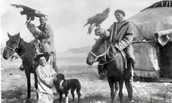 Кыраакы кыргыз дүйнөсү: Улут унгусу   (аудио)