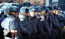 ИИМ: Милиция күчөтүлгөн тартипте кызмат өтөөсүн улантууда