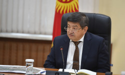 Акылбек Жапаров Казакстан Республикасындагы кайгылуу окуяларга байланыштуу көңүл айтты