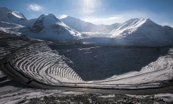 "Кумтөр": Жергиликтүү адистер ишке алынууда