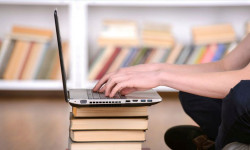 Кыргызстанда билим берүү уюмдары окууну үзгүлтүксүз камсыздоого тийиш 