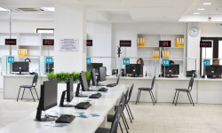 Арзыбек Кожошев Бишкектеги эң чоң калкты тейлөө борборунун ишин өз көзөмөлүнө алды 