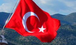 Түркиядан билим алуу. "Түркиянын Стипендиясы - 2022" программасына каттоо башталды