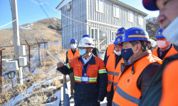 Акылбек Жапаров Талды-Булак Сол жээк кенине барды