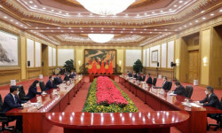 Кыргыз-кытай эки тараптуу кызматташтыгын арттырууга багытталган бир катар документтерге кол коюлду