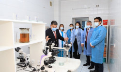 Эдил Байсалов Ош мамлекеттик университетине барды