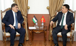 Айбек Артыкбаев Палестина элчиси менен анын дипмиссиясынын аякташына байланыштуу жолугушту