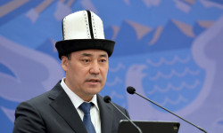 Президент Садыр Жапаров кыргызстандыктарды Ак калпак күнү менен куттуктады