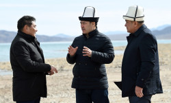 Садыр Жапаров ирригациялык тармактардын 2022-жылдын сугат мезгилине даярдыгы менен таанышты