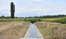 Сугат суу менен камсыздоо