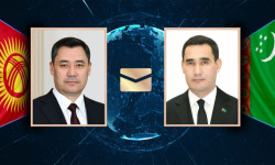 Садыр Жапаров Сердар Бердымухамедовду Түркмөнстандын Президенти кызматына шайланышы менен куттуктады
