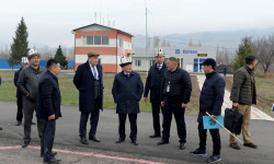 Акылбек Жапаров Жалал-Абад облусунун бир катар инфраструктуралык объектилерин кыдырды